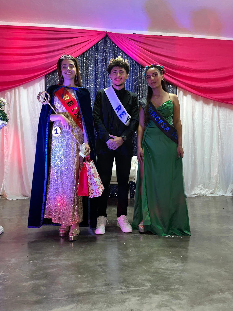 EL IES TIENE SUS REPRESENTANTES